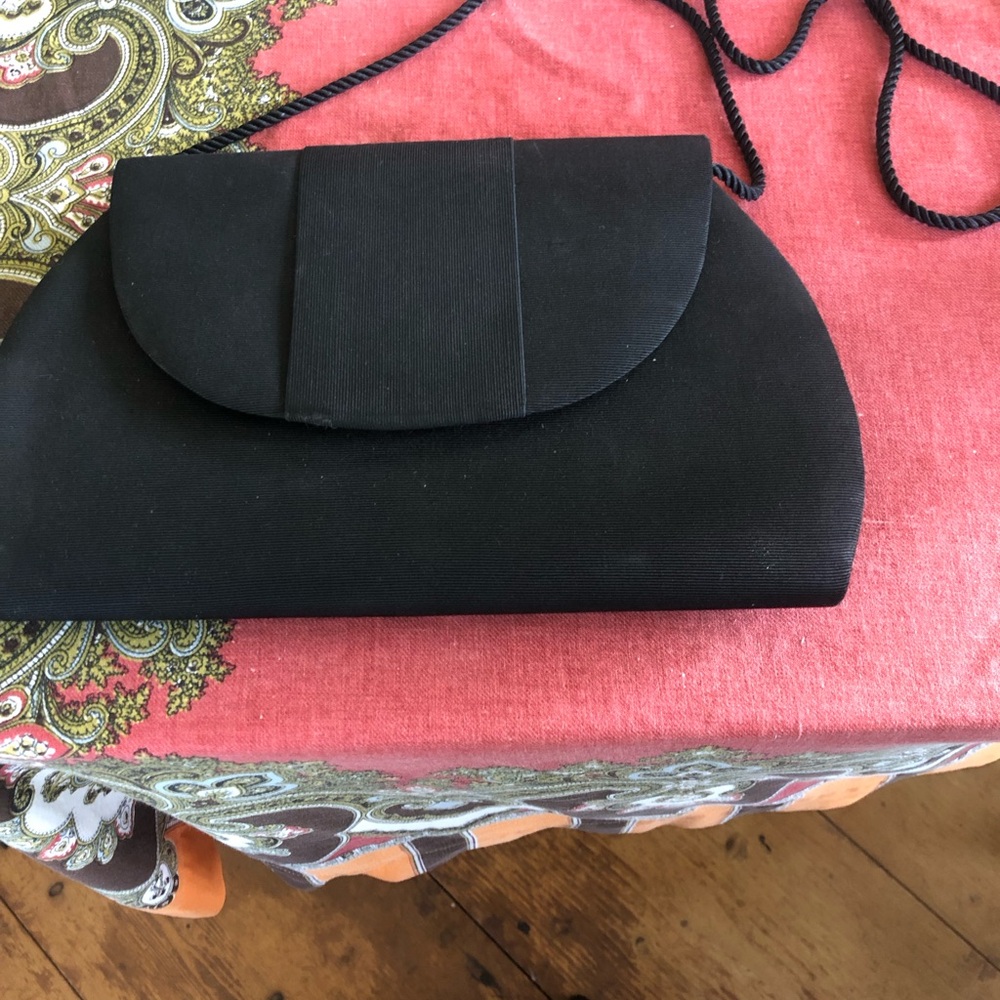 Vtg whiting and Davis international black evening purse